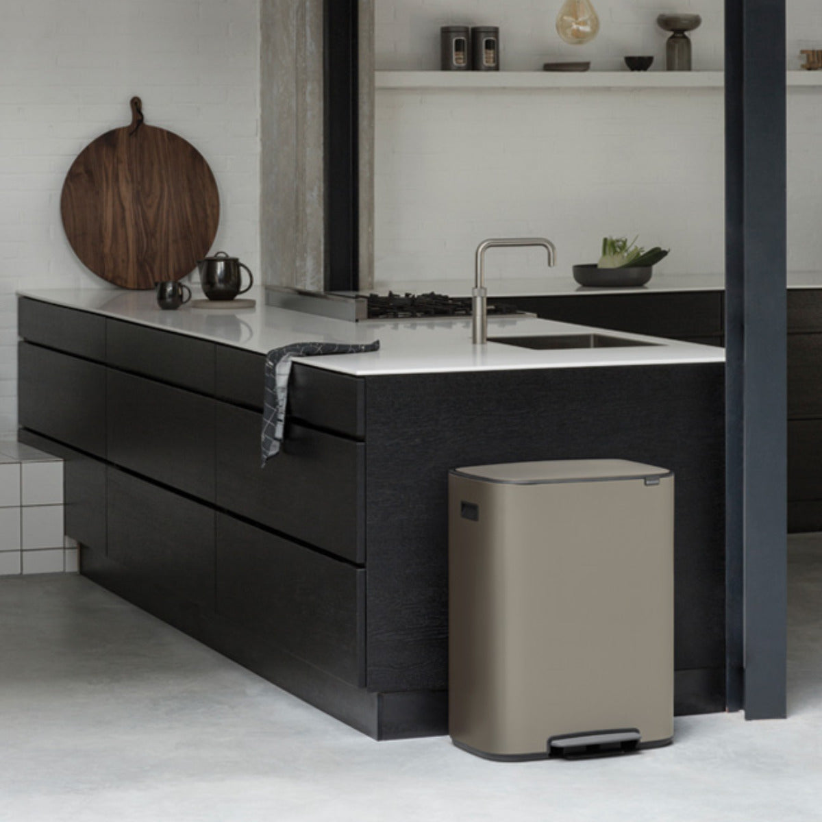 brabantia ゴミ箱 60L Bo Pedal Bin