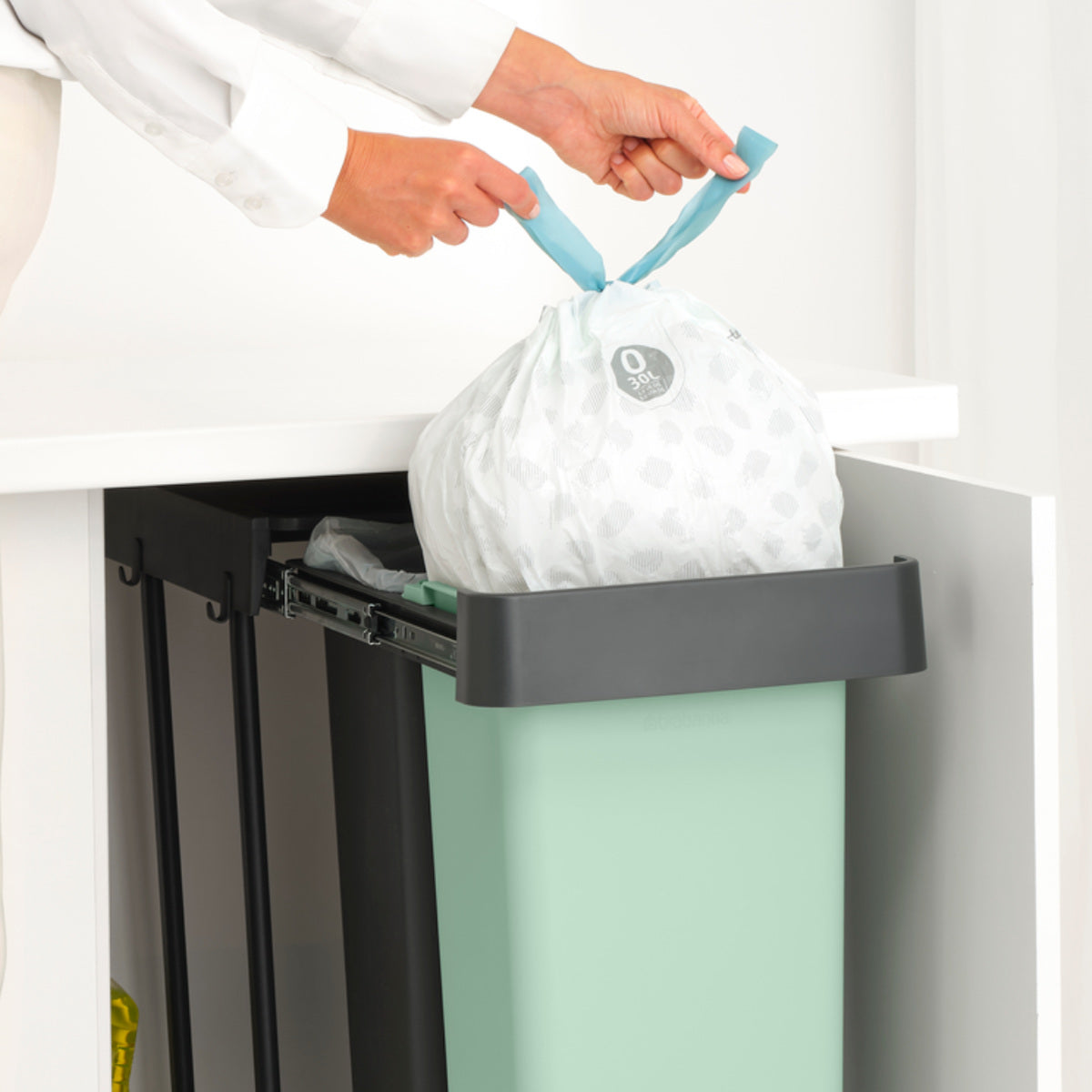 brabantia ゴミ箱 2×30L ビュルトインビン
