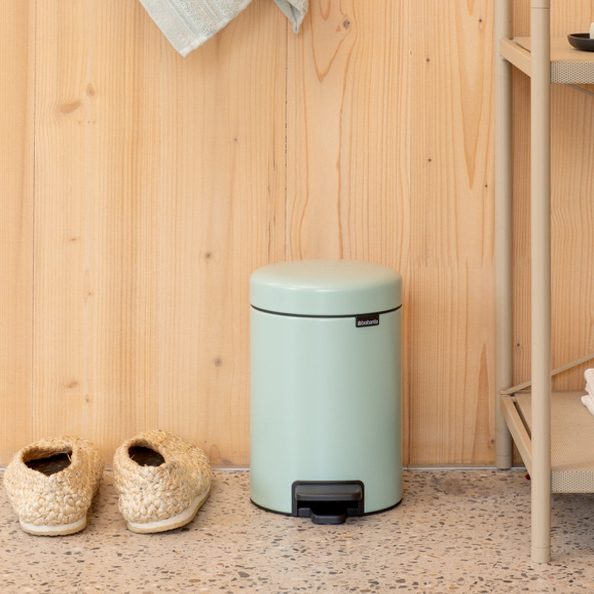 brabantia ゴミ箱 3L ペダル式 ペダルビン