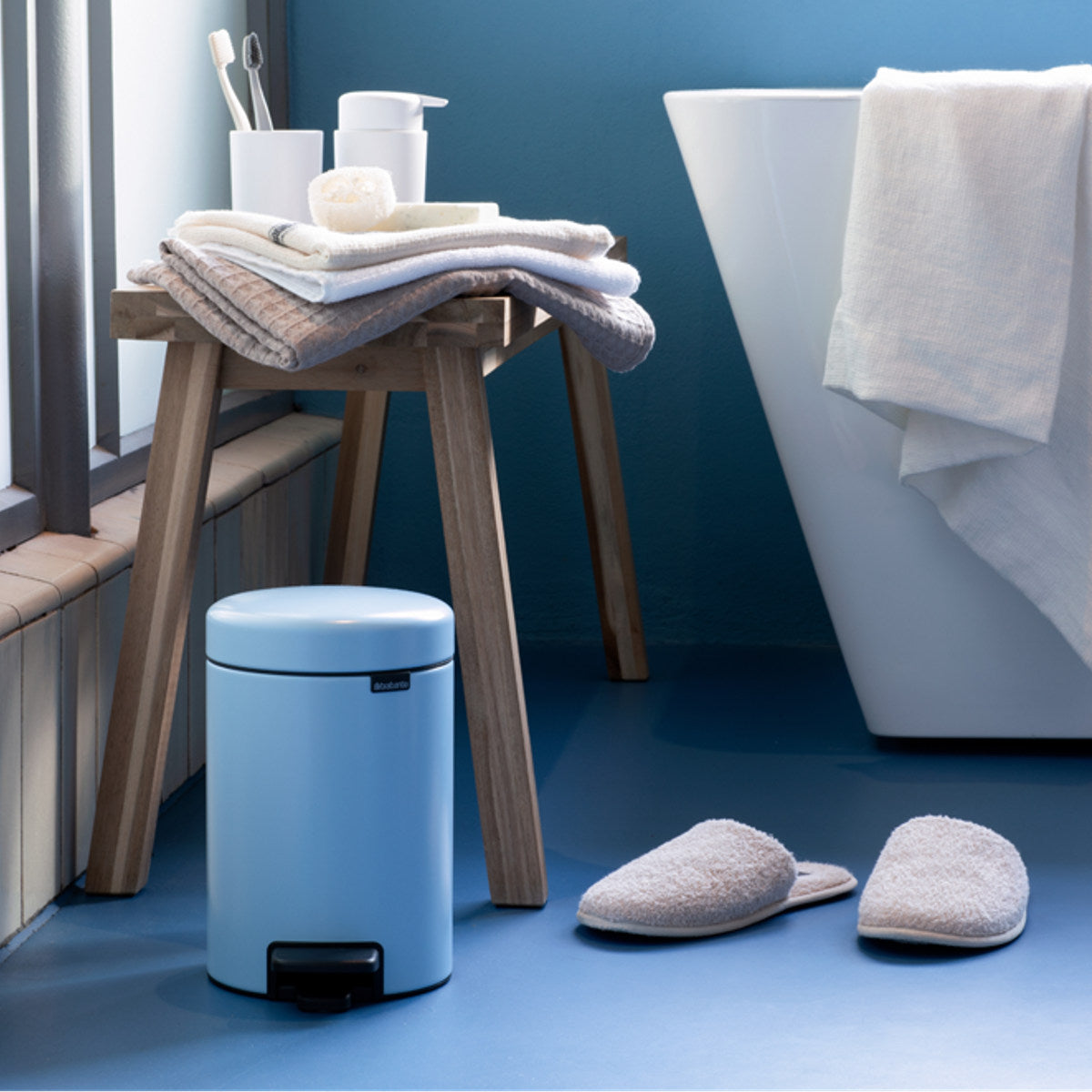 brabantia ゴミ箱 3L ペダル式 ペダルビン