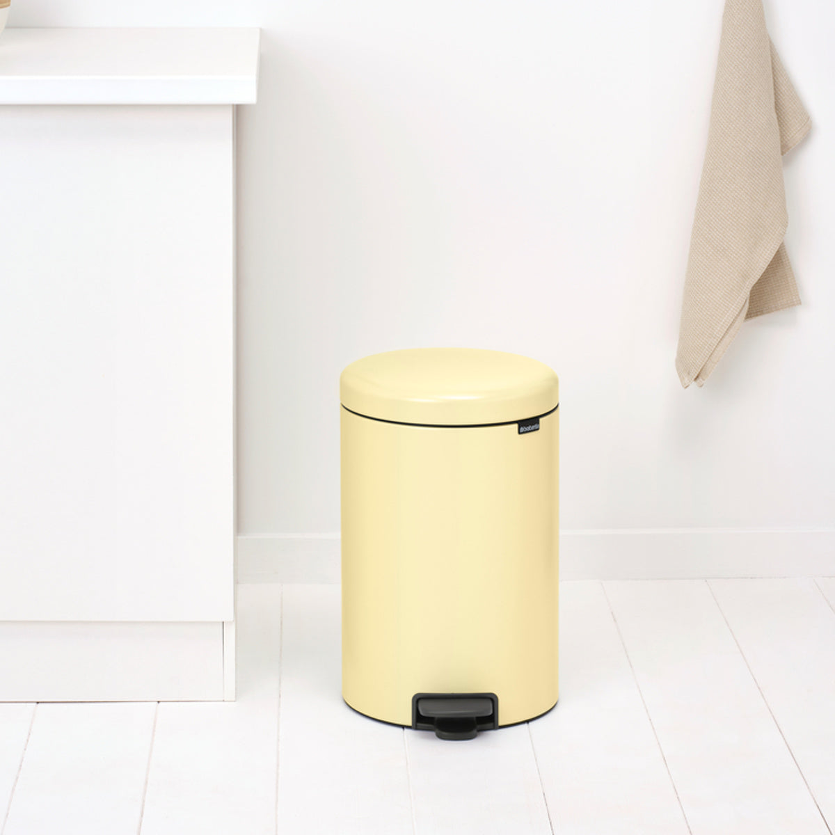 brabantia ゴミ箱 20L ペダル式 ペダルビン