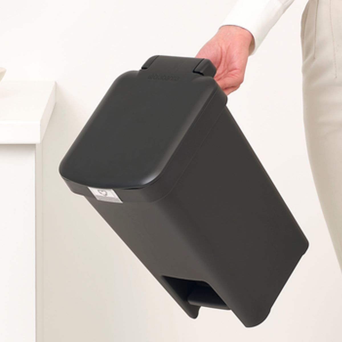 brabantia ゴミ箱 10L ステップアップペダルビン