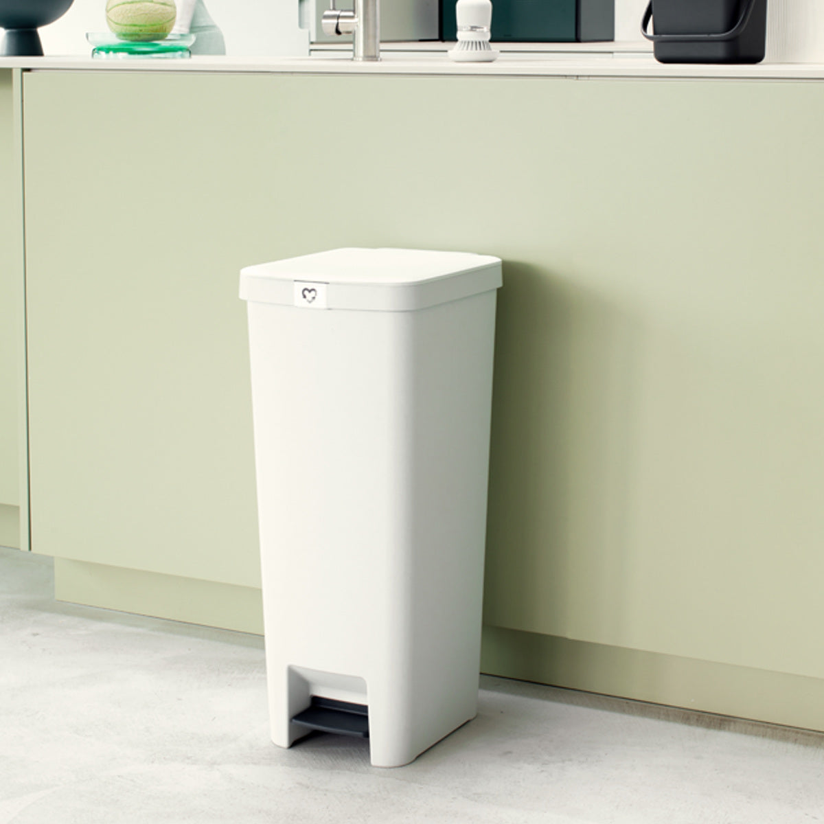 brabantia ゴミ箱 40L ステップアップペダルビン40L