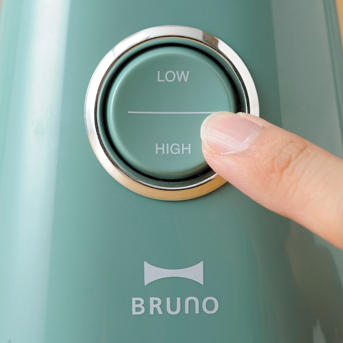 BRUNO ミキサー 400ml コンパクトブレンダー 氷も砕ける