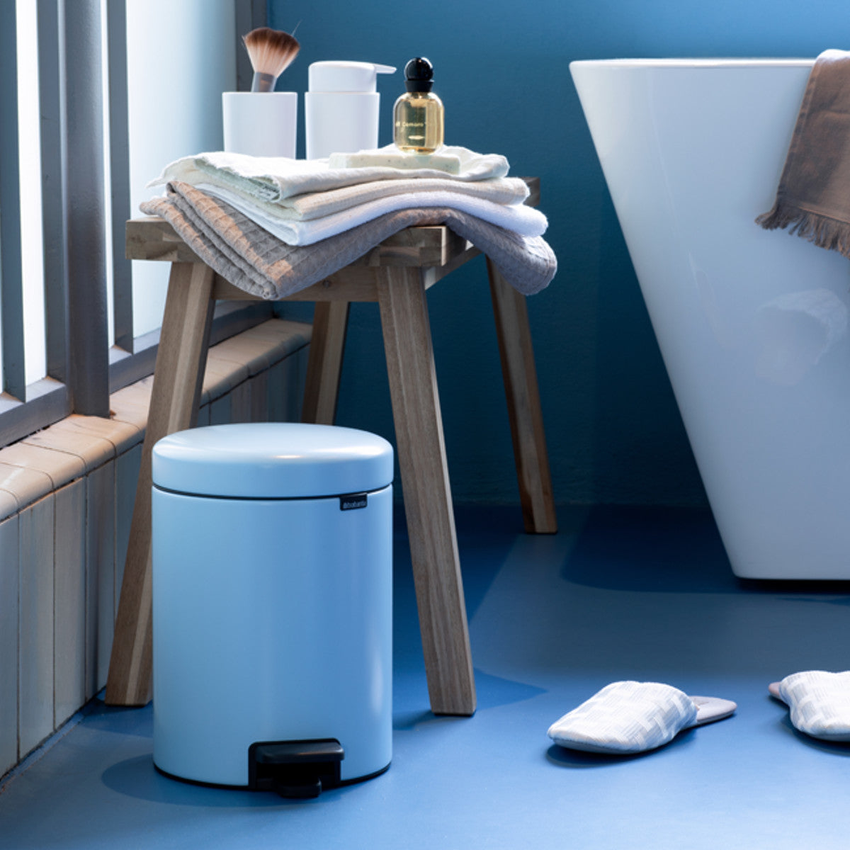 brabantia ゴミ箱 5L ペダル式 ペダルビン