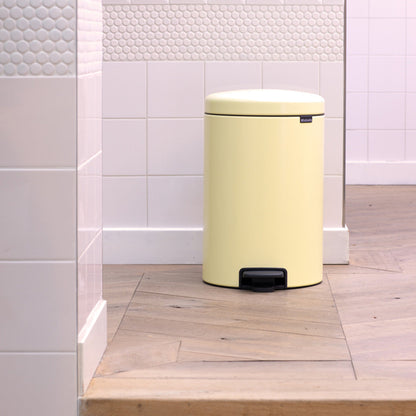 brabantia ゴミ箱 20L ペダル式 ペダルビン