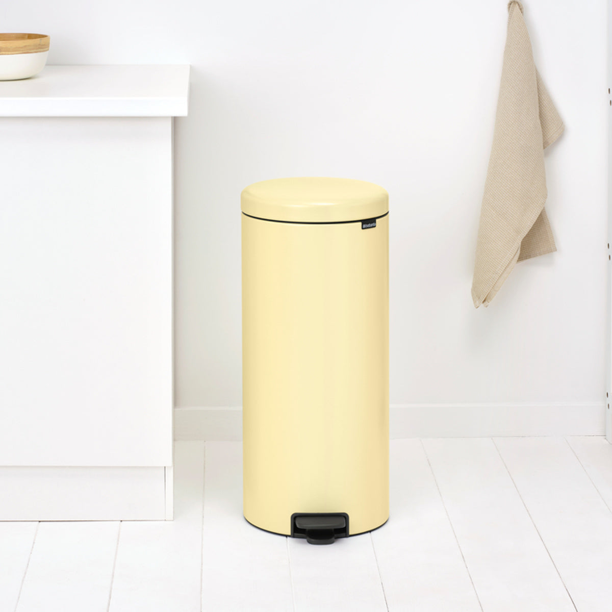 brabantia ゴミ箱 30L ペダル式 ペダルビン