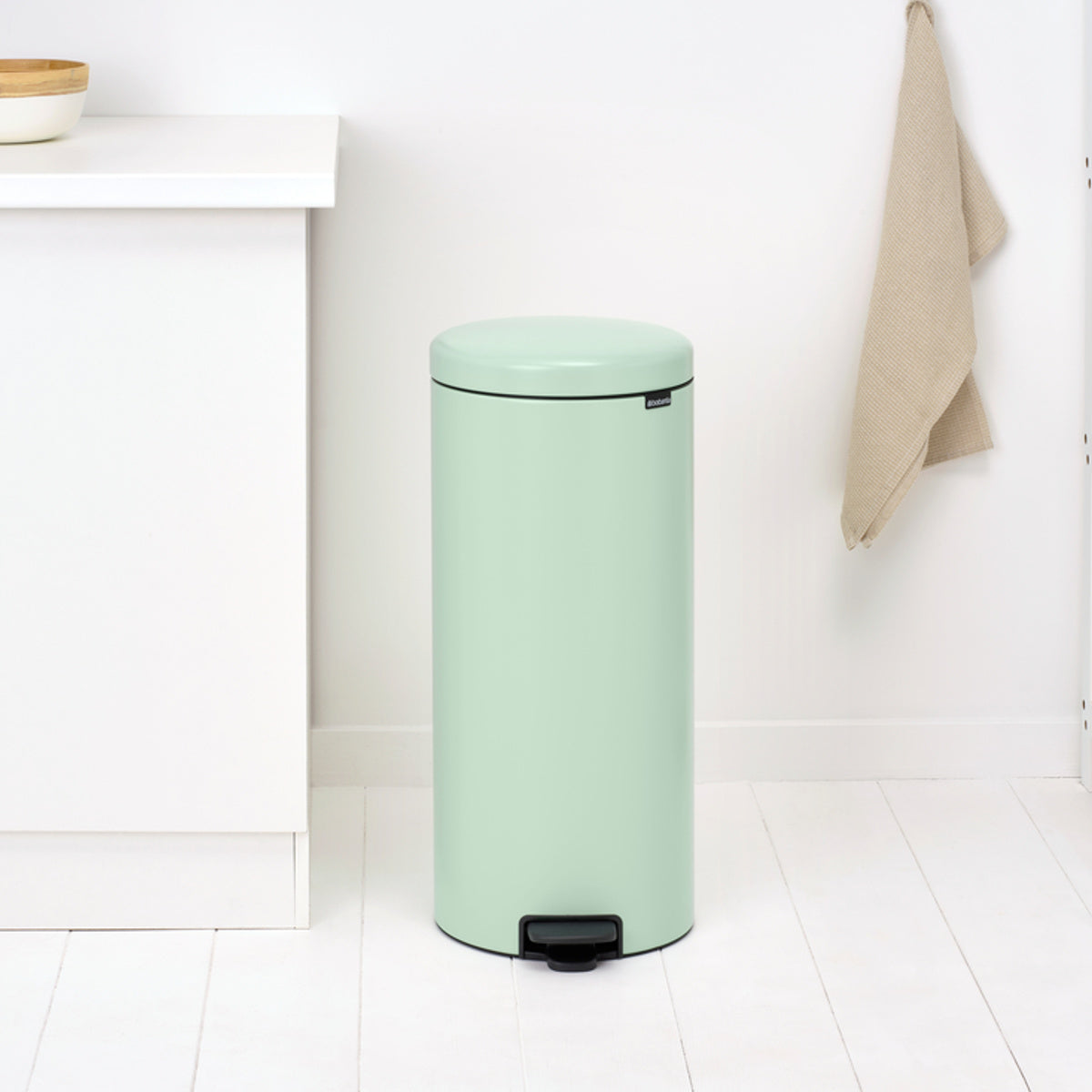 brabantia ゴミ箱 30L ペダル式 ペダルビン