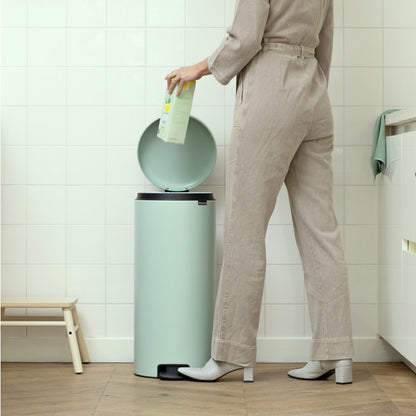 brabantia ゴミ箱 30L ペダル式 ペダルビン