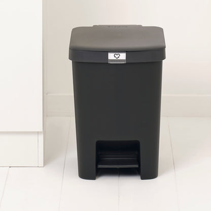 brabantia ゴミ箱 25L ステップアップペダルビン