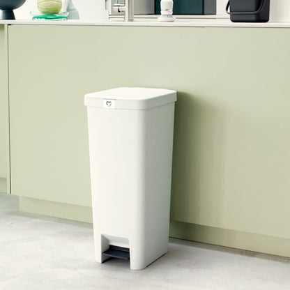 brabantia ゴミ箱 40L ステップアップペダルビン40L